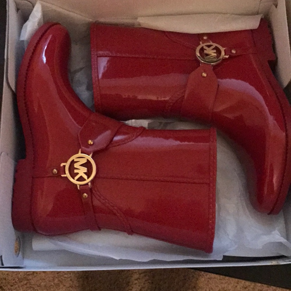 MK rainboots